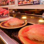 歩行型AI配膳ロボット？回転寿司「すし銚子丸 習志野店」で試験的に導入、ほか【AI最新ニュース】